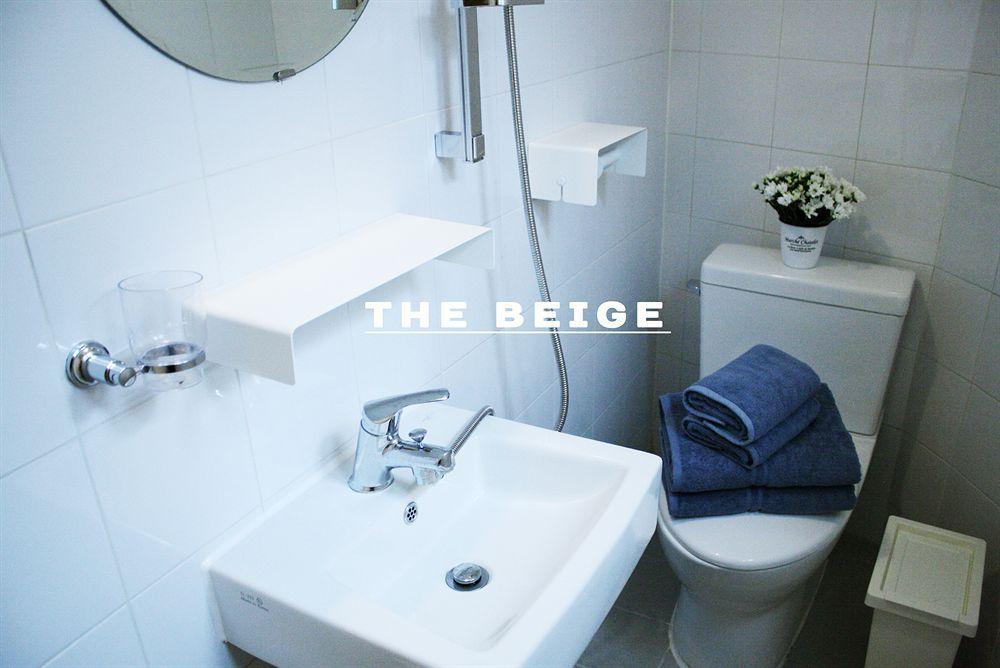 Beige Hostel