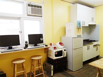 Hostel Beige *